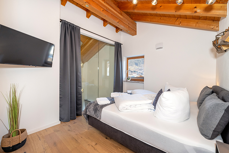 Lodge Ferienwohnung Reit im Winkl Masterschlafzimmer
